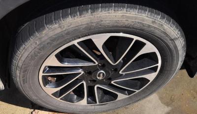 传祺m8轮胎型号是多少 225/55 r18米其林浩悦轮胎